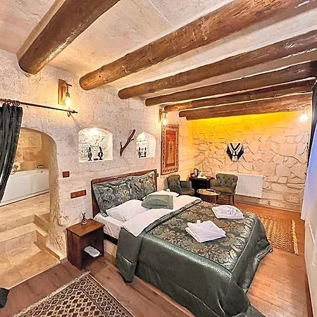Otel Shadow Cave House *
